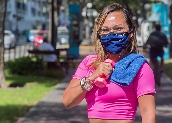 Profesora de gimnasio peruana quema más calorías gracias al sexo